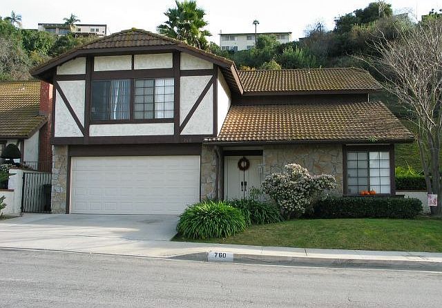 1st image of 760 Barnum Way