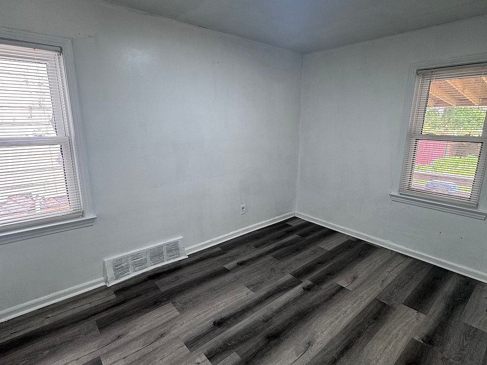 1st image of 6766 Mettetal St