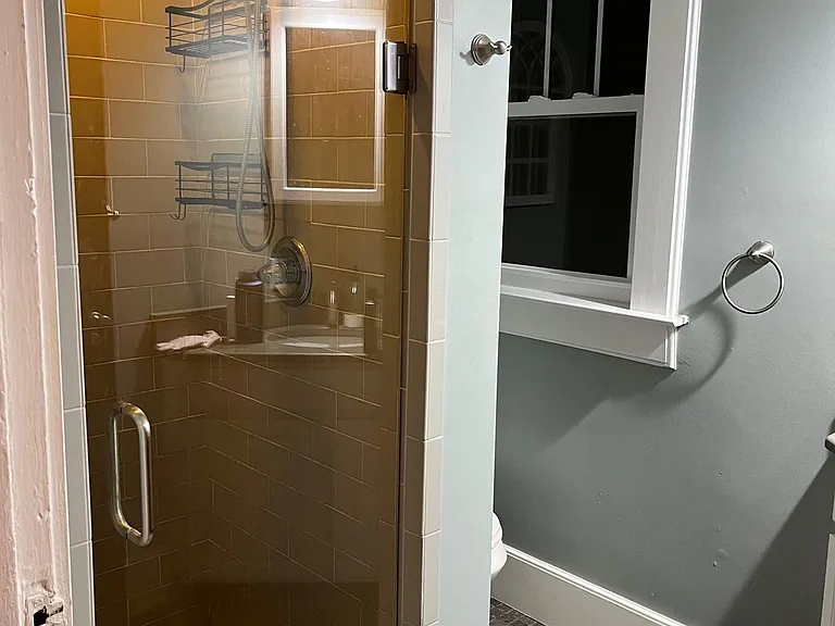 3001 River Dr — Photo 11