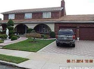 108 Rensselaer Ave, Staten Island, NY 10312