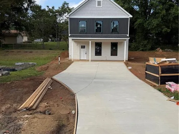3873 Crusade Dr, Winston Salem, NC 27101