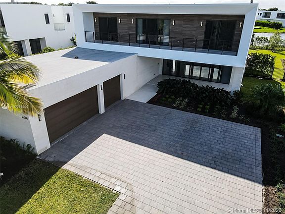 4th image of 16580 Sunset Way #16580