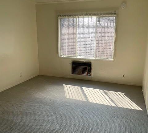 5th image of 1412 22nd St #71