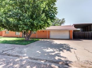 1611 Avenue F, Abernathy, TX 79311