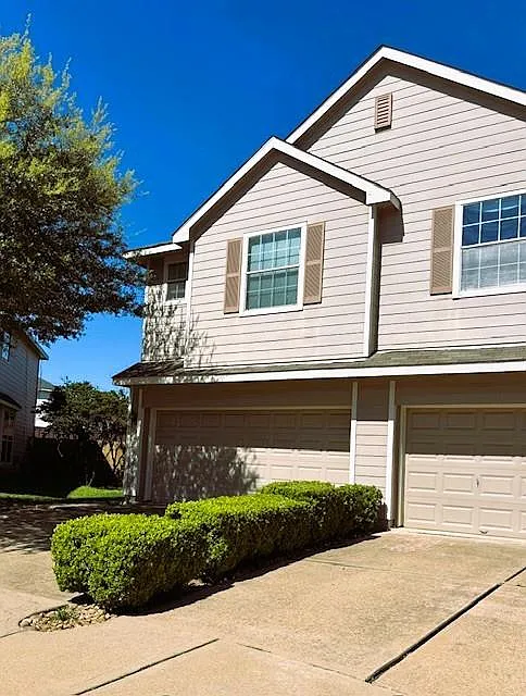 3 bed, 2.5 bath, 1700 sqft, $1,650 — Photo 4