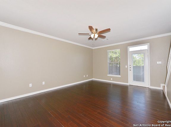 4th image of 411 Santa Clara Pl #411