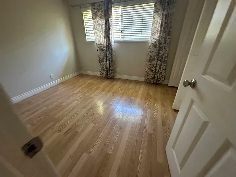 2136 Skylark Ct — Photo 20