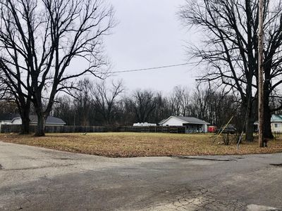 705 Park St, Howard City, MI, 49329