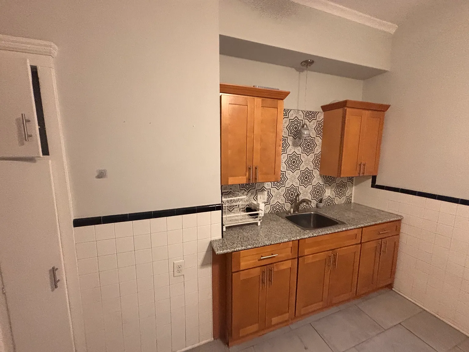 1 bed, 1200 sqft, $1,350 — Photo 4