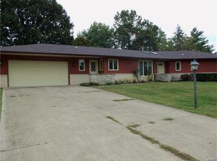 56 Santa Anita Dr, Maryville, IL