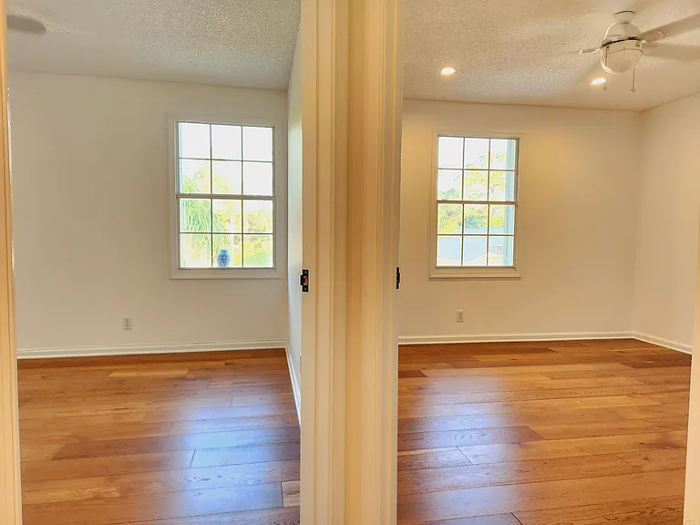 15188 Oak Chase Ct — Photo 19