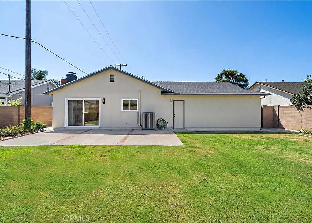 4 bed, 1522 sqft, $5,500 — Photo 3