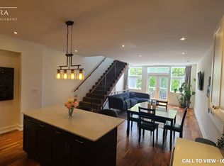 2145 Danforth Ave #A, Toronto, ON M4C1K2