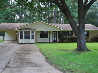 8909 Acacia Ln, Shreveport, LA 71118