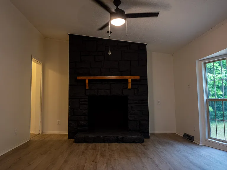10964 N Mackinaw Hwy #2 — Photo 5