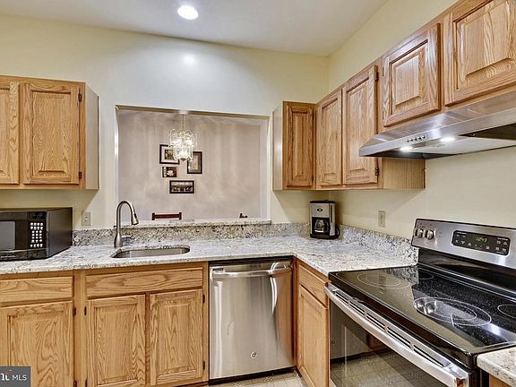 4th image of 610 Rolling Hill Walk APT 203