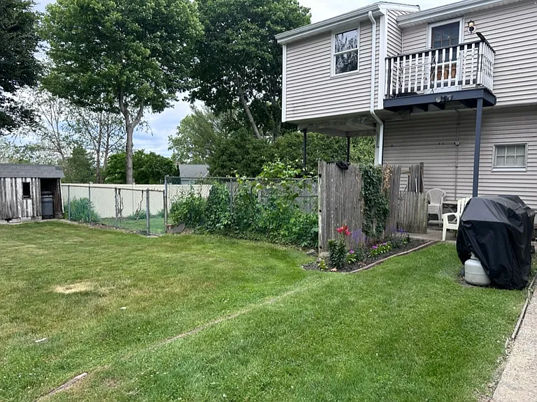 639 Lincoln St #2F — Photo 1