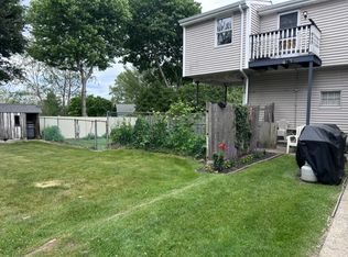 639 Lincoln St #2F, Waltham, MA 02451