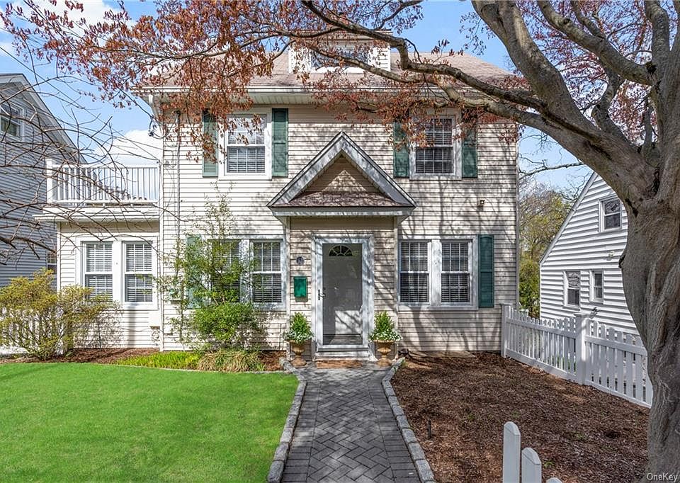 1st image of 53 Warren Ave