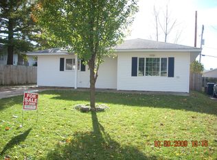 907 Regent St NE, Cedar Rapids, IA 52402