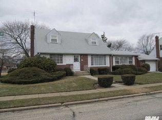 131 Morris Dr, East Meadow, NY 11554