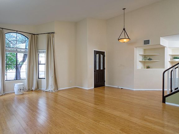 3rd image of 12511 N Granville Canyon Way