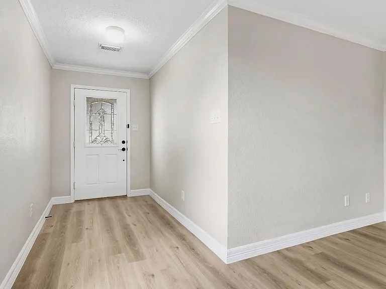 3638 Fuller Bluff Dr — Photo 4