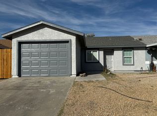 513 E Barrett St, Henderson, NV 89011
