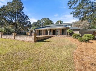 111 Carmel Dr E, Mobile, AL 36608