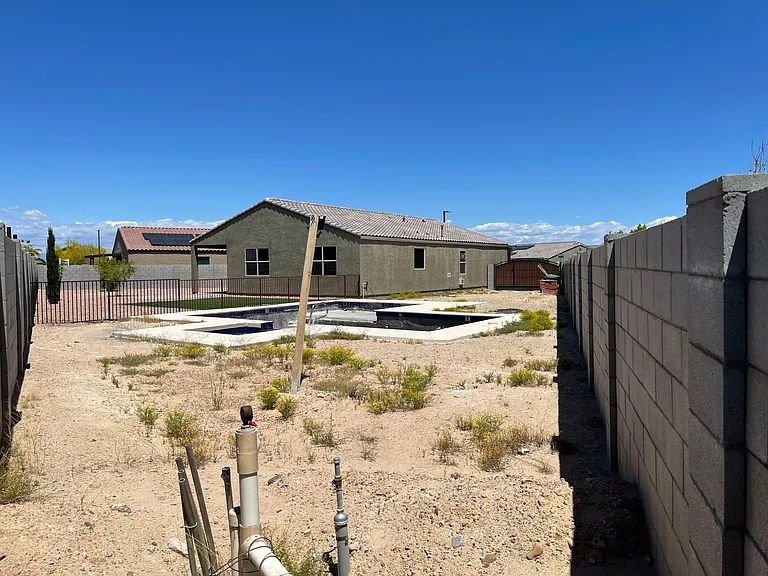 7208 N 124th Ln — Photo 14