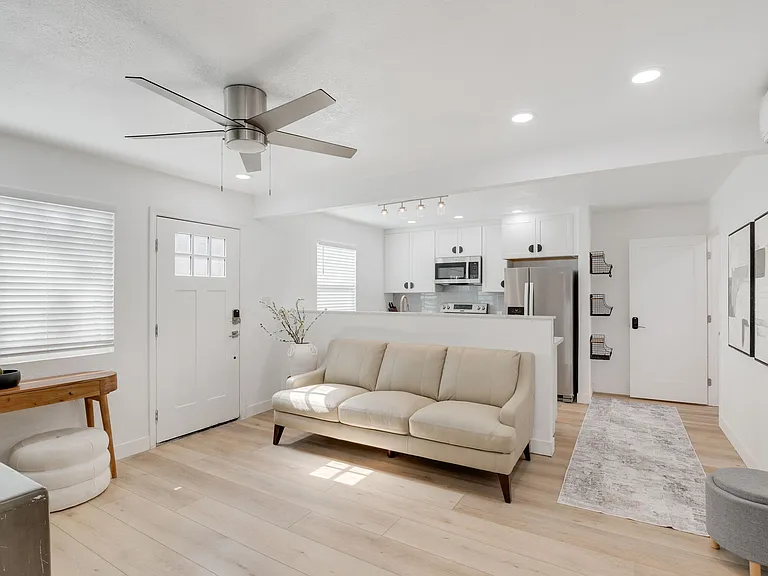217 Rugosa Dr — Photo 35
