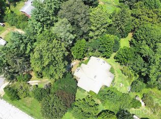 57 Beverly Rd W, Asheville, NC 28806