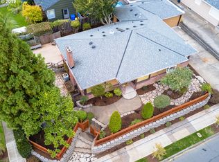 127 SE 50th Ave, Portland, OR 97215