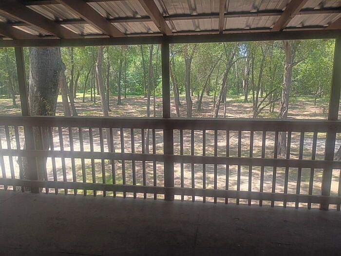 1st image of 738 Old Pin Oak Rd
