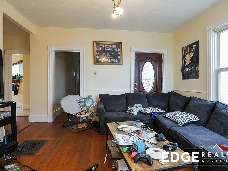 40 Pratt St — Photo 6