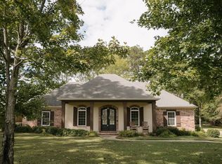 100 Deer Crossing Dr, Magnolia, AR 71753