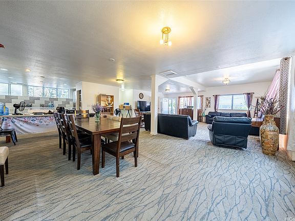 3rd image of 1057 Maluna St