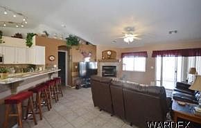 4th image of 2455 Brittlebush Dr