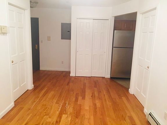 2nd image of 420 42nd St APT 4E