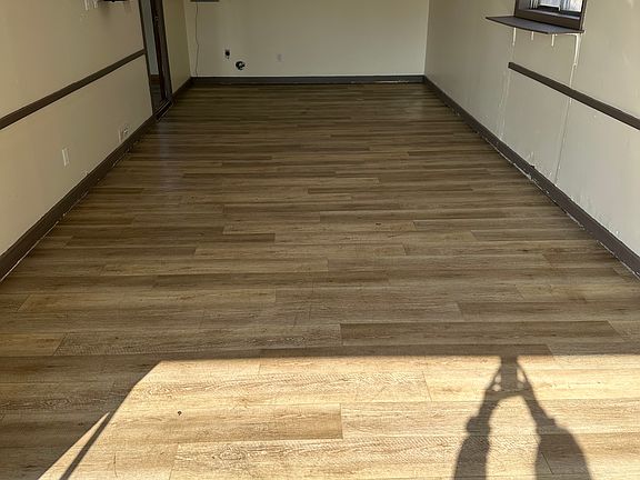 3rd image of 4082 W Broadway Ave