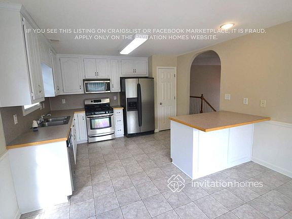 3rd image of 1673 Old Nelson Rd