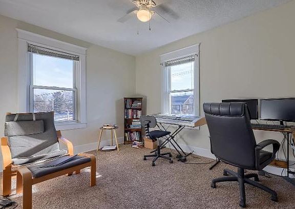 5th image of 617 N Franklin St