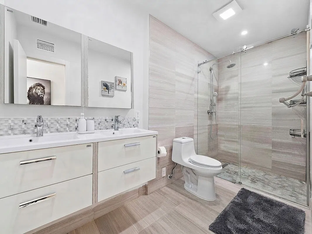 3 bed, 2.0 bath, 1833 sqft, $4,100 — Photo 3