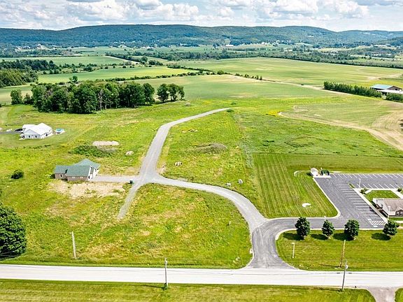 3rd image of 181 Lydia's Ridge #L-5