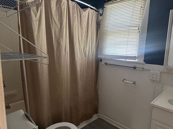 5th image of 1206 N 18th St #596B8886F