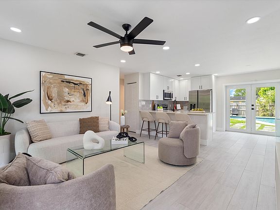 5th image of 1339 SW 46TH Avenue
