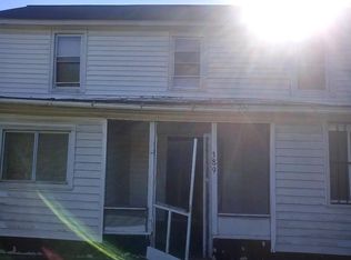 389 Red Star Rd, Oak Hill, WV 25901