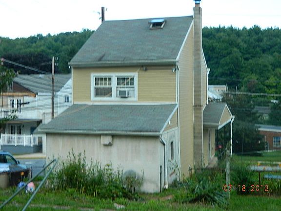 2nd image of 962 Pottsville St