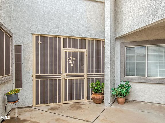 3rd image of 9066 N 47th Ln