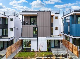 8831 C Wallingford Ave N, Seattle, WA 98103